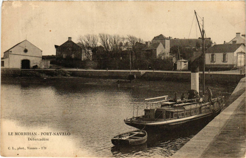 Carte postale ancienne Le Morbihan - Port-Navalo