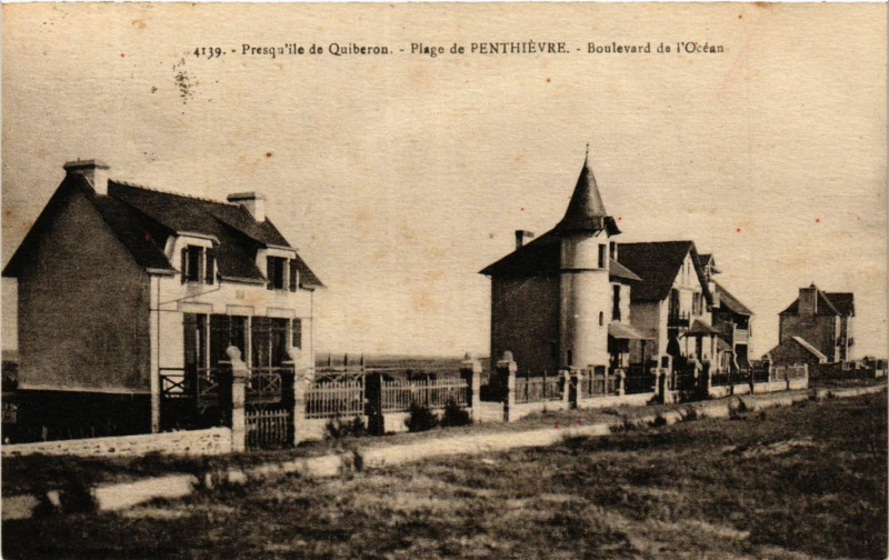 Carte postale ancienne Presqu'ile de Quiberon - Plage de Penthievre à Quiberon