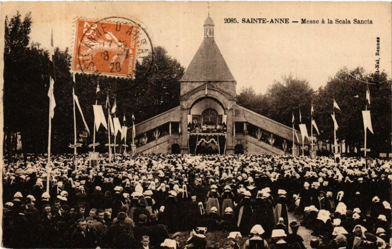 Carte postale ancienne Sainte-Anne - Messe a la Scala Sancta