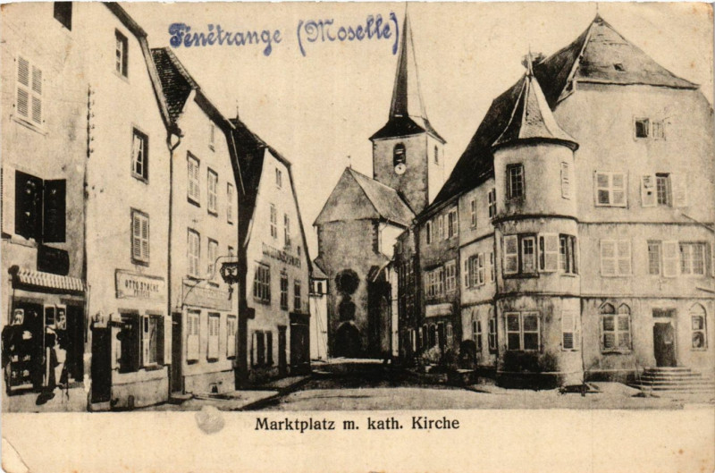 Carte postale ancienne Marktplatz m. kath. Kirche