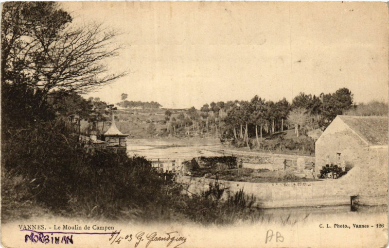 Carte postale ancienne Vannes - Le Moulin de Campen à Vannes