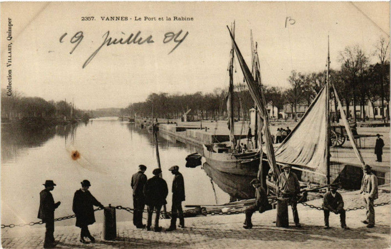 Carte postale ancienne Vannes - Le Port et la Rabine à Vannes
