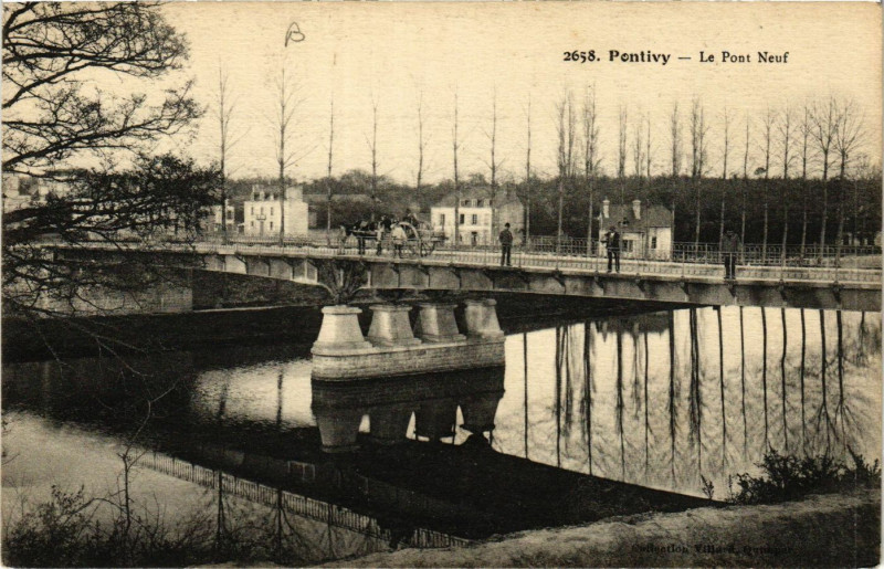 Carte postale ancienne Pontivy - Le Pont Neuf à Pontivy