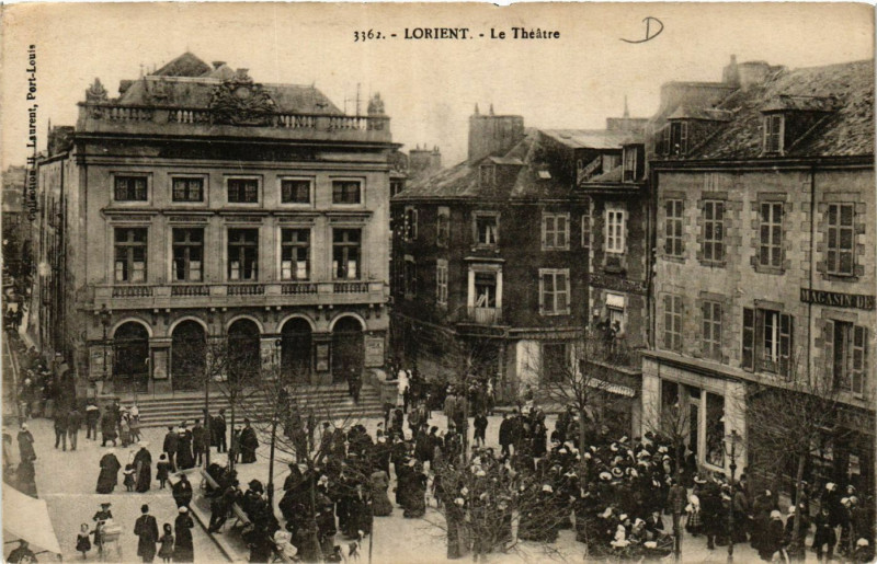 Carte postale ancienne Lorient - Le Theatre à Lorient