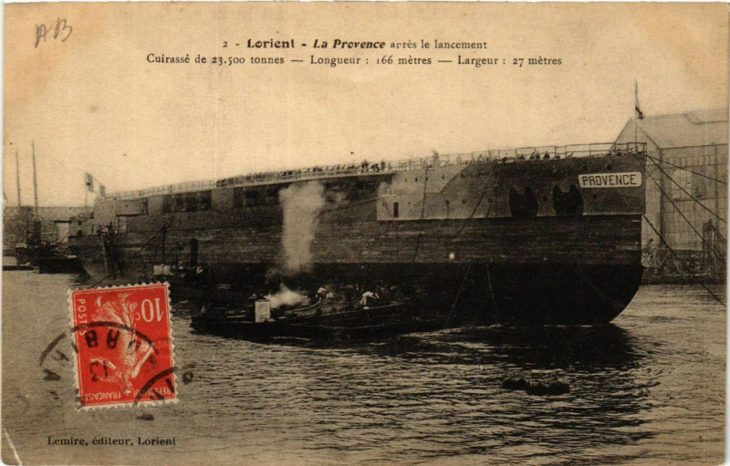 Carte postale ancienne Lorient - La Provence apres le lancement-Cuirasse de 25.500 tonnes à Lorient