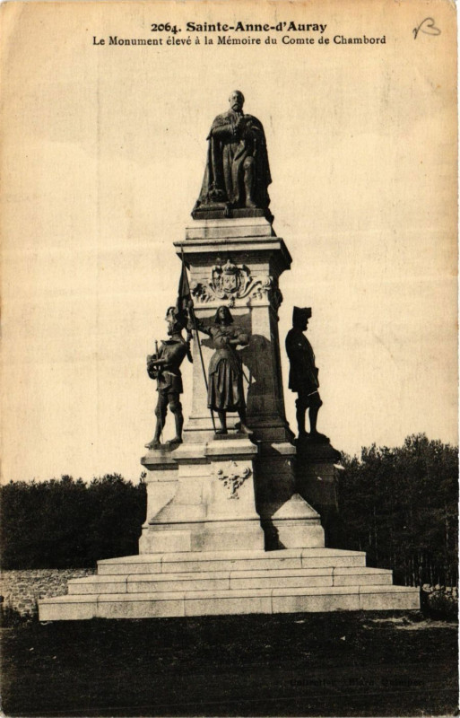 Carte postale ancienne Sainte-Anne-d'Auray - Le Monument eleve a la Memoire du Comte de à Sainte-Anne-d'Auray