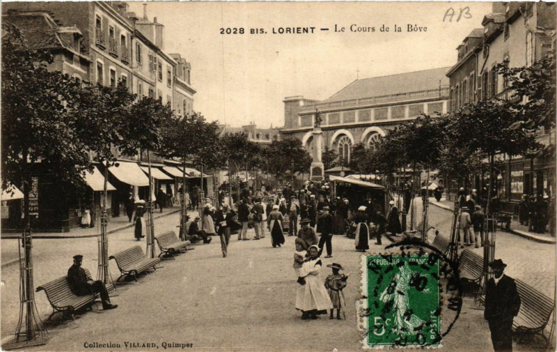 Carte postale ancienne Lorient - Le Cours de la Bove à Lorient