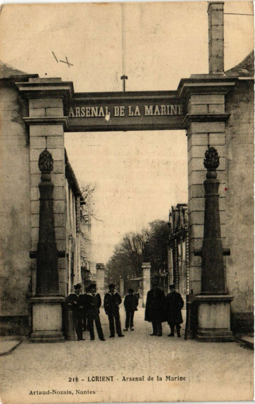 Carte postale ancienne Lorient - ARSenal de la Marine à Lorient