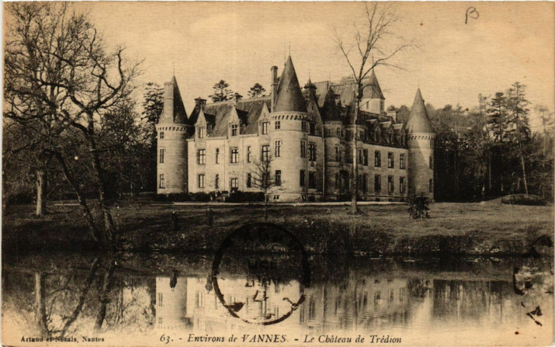 Carte postale ancienne Env. de Vannes - Le Chateau de Tredion à Vannes