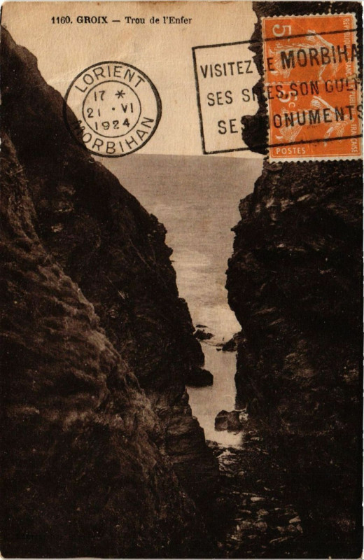 Carte postale ancienne Croix - Trou de l'Enfer