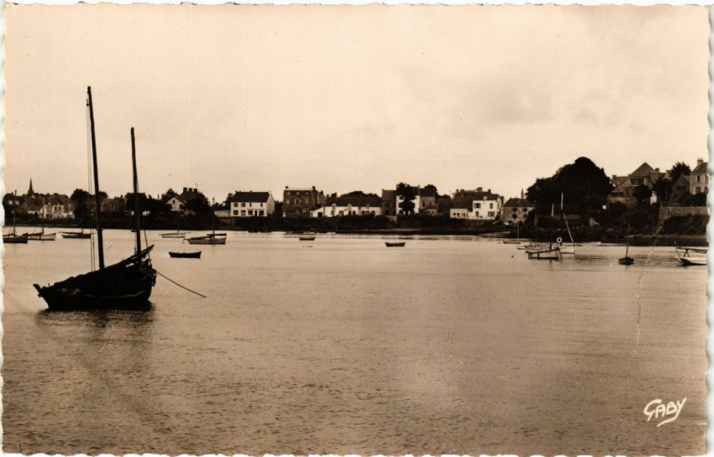 Carte postale ancienne Port-Navalo - Le Port