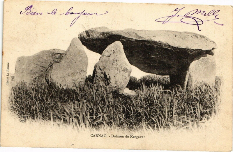 Carte postale ancienne Carnac - Dolmen de Kergavat à Carnac