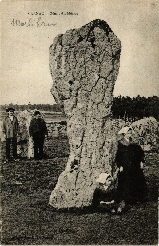 Carte postale ancienne Carnac - Geant de Menec à Carnac