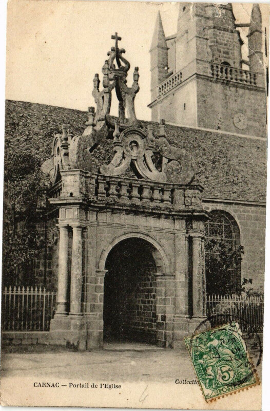 Carte postale ancienne Carnac - Portail de l'Eglise à Carnac