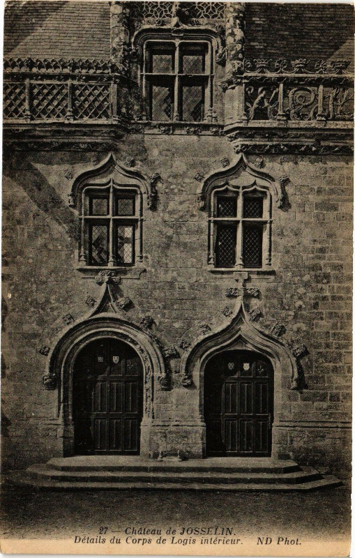 Carte postale ancienne Chateau de Josselin - Detaile du Corps de Logis interiaur à Josselin