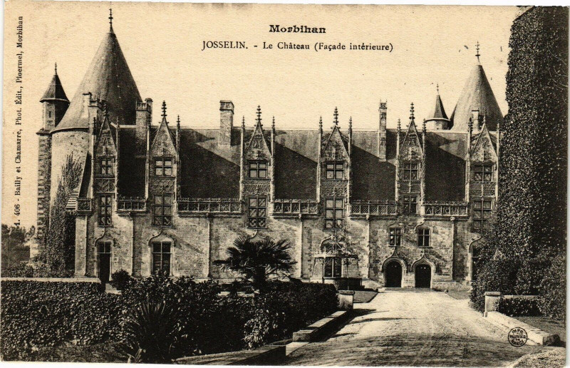 Carte postale ancienne Morbihan - Josselin - Le Chateau (Facade interieure) à Josselin