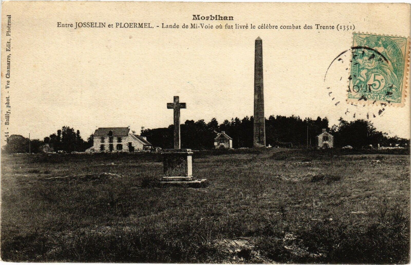 Carte postale ancienne Morbihan Entre Josselin et Ploermel-Lande de Mi-Voie ou fur livre à Josselin