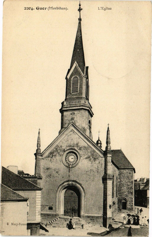 Carte postale ancienne Guer - L'Eglise à Guer