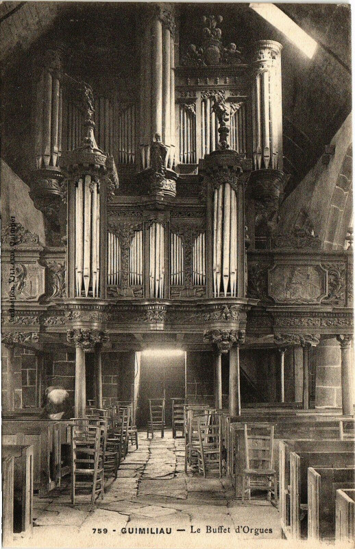 Carte postale ancienne Guimiliau - Le Buffet d'Orgues