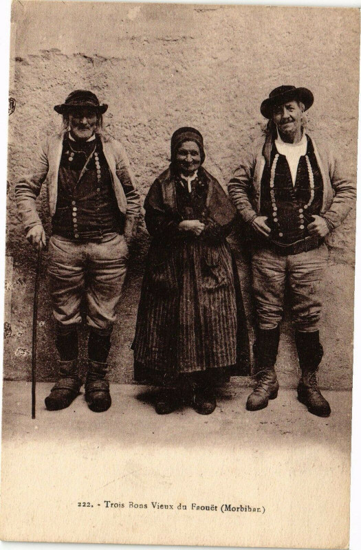 Carte postale ancienne Trois Rons Vieux du Faouet