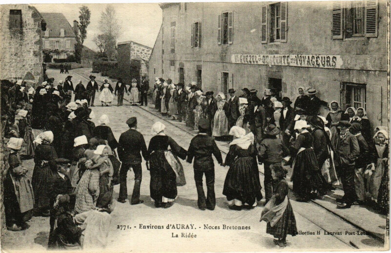Carte postale ancienne Env. d'Auray - Noces Bretonnes - La Rides à Auray