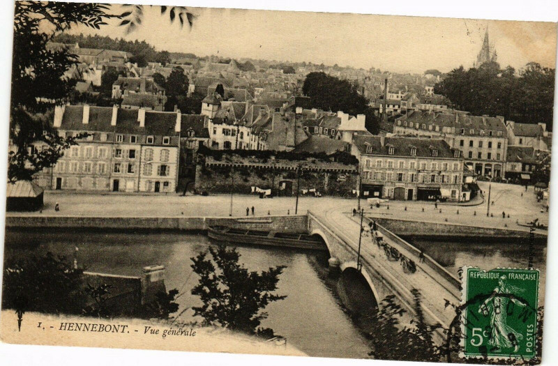 Carte postale ancienne Hennebont - Vue générale à Hennebont