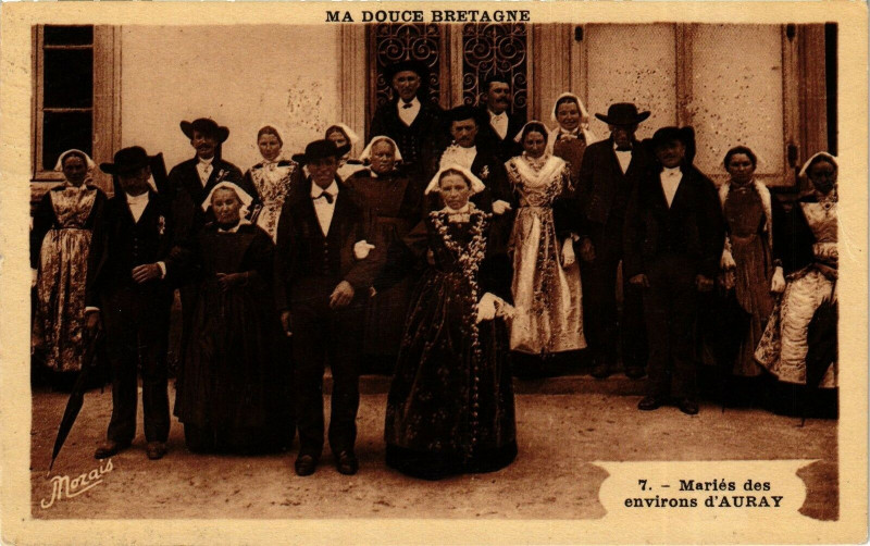 Carte postale ancienne Ma Douce Bretagne - Maries des Env. d'Auray à Auray