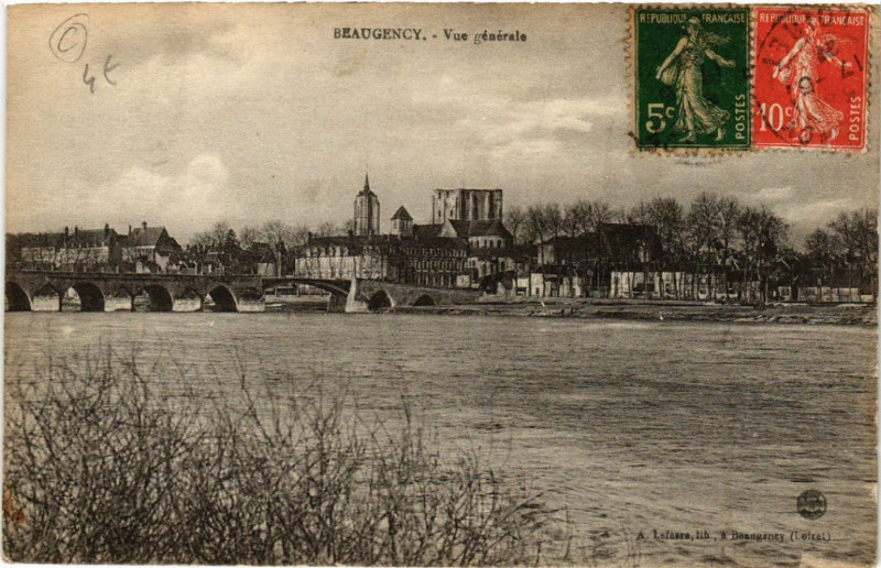 Carte postale ancienne Beaugency - Vue générale à Beaugency