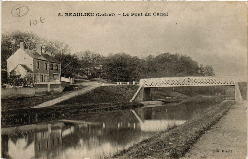 Carte postale ancienne Beaulieu - Le Pont du Canal