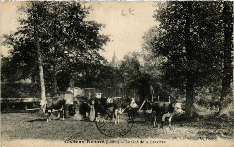 Carte postale ancienne Chateau-Renard - Le Gué de la Graviere à Château-Renard