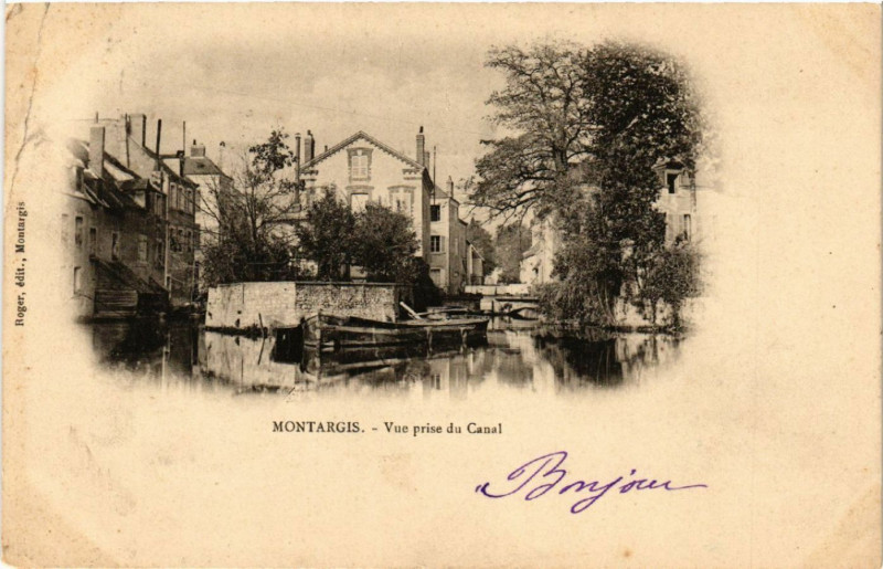 Carte postale ancienne Montargis - Vue prise du Canal à Montargis