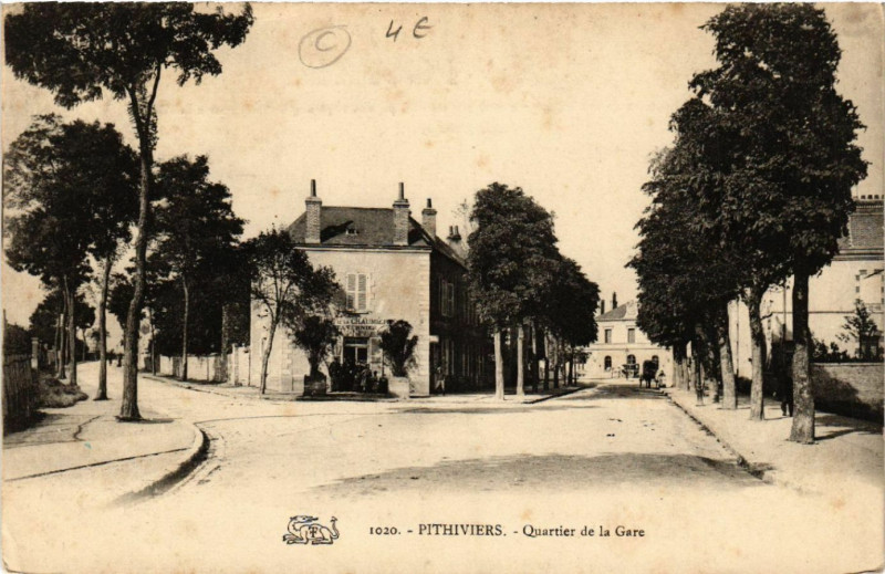 Carte postale ancienne Pithiviers - Quartier de la Gare à Pithiviers