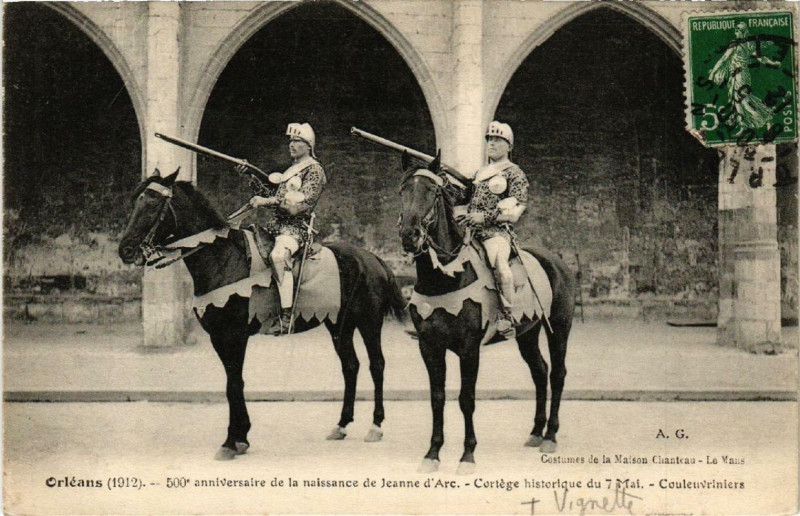 Carte postale ancienne Orleans Fetes de Jeanne d'Arc 1912 Couleuvriniers à Orléans
