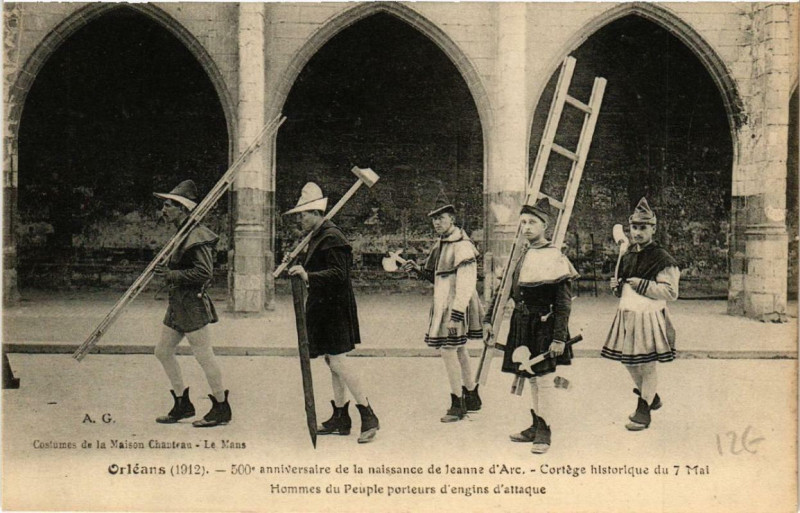 Carte postale ancienne Orleans Fetes de Jeanne d'Arc 1912 Hommes du Peuple à Orléans