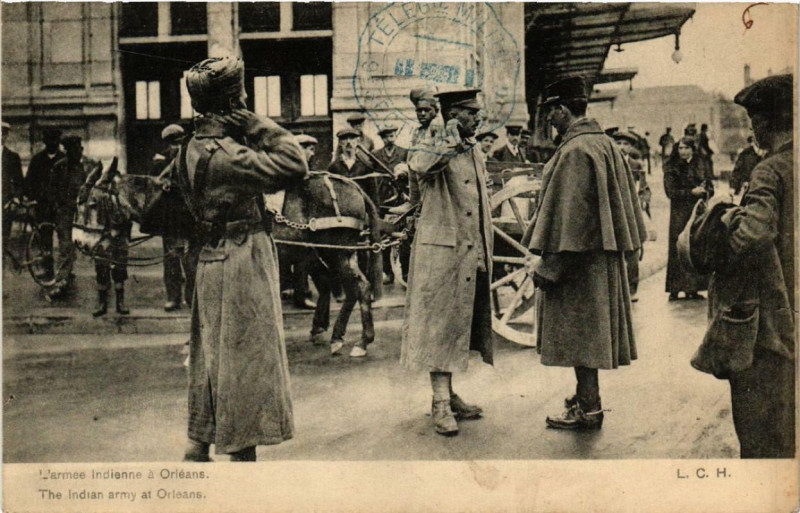 Carte postale ancienne Orleans L'Armée indienne a Orleans à Orléans