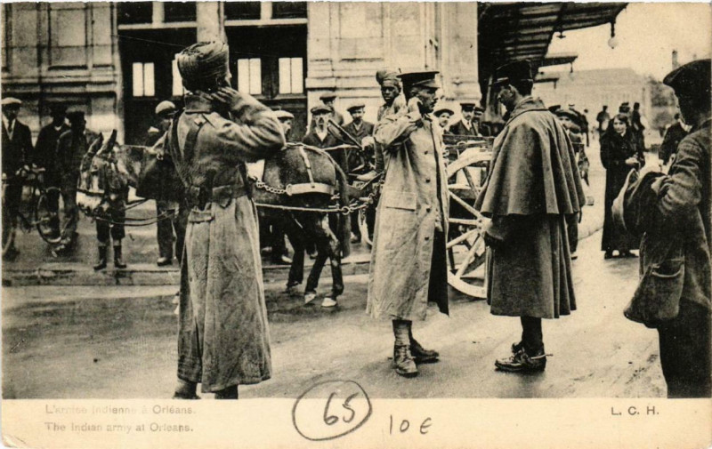 Carte postale ancienne Orleans L'Armée Indienne à Orléans