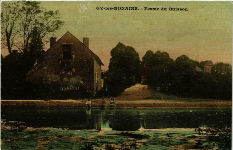 Carte postale ancienne Gy-les-Nonais Ferme du Buisson