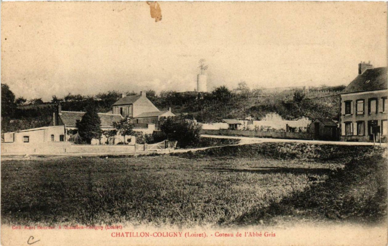 Carte postale ancienne Chatillon-Coligny Coteau de l'Abbé Gris à Châtillon-Coligny