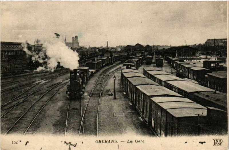 Carte postale ancienne Orleans La Gare à Orléans