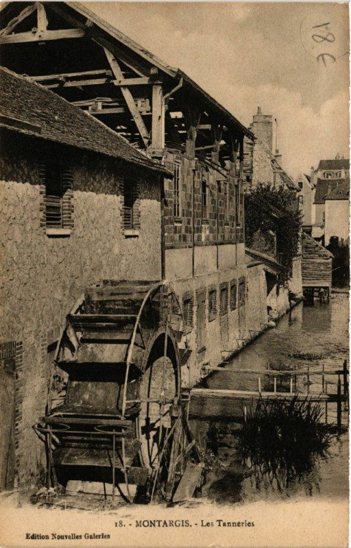 Carte postale ancienne Montargis - Les Tanneries à Montargis