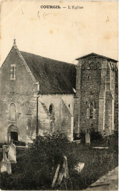 Carte postale ancienne Courgis - Eglise