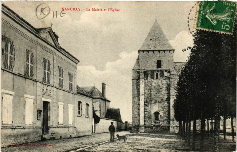 Carte postale ancienne Nancray - La Mairie et Eglise