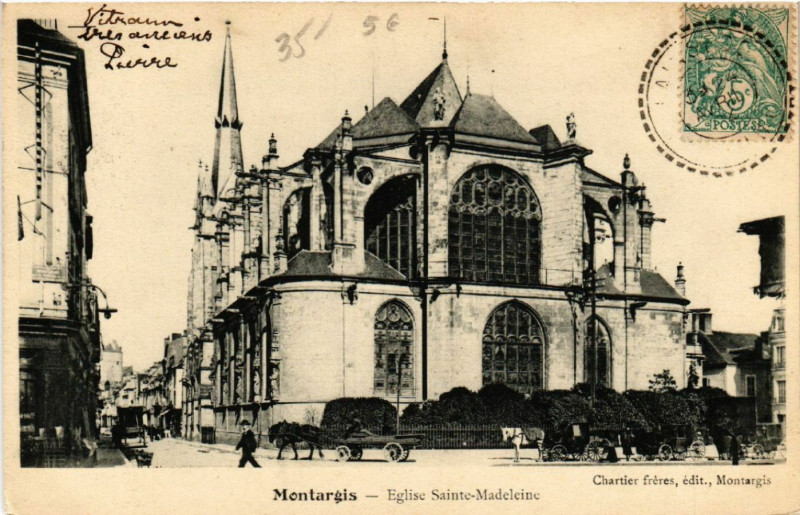 Carte postale ancienne Montargis - Eglise Sainte-Madeleine à Montargis