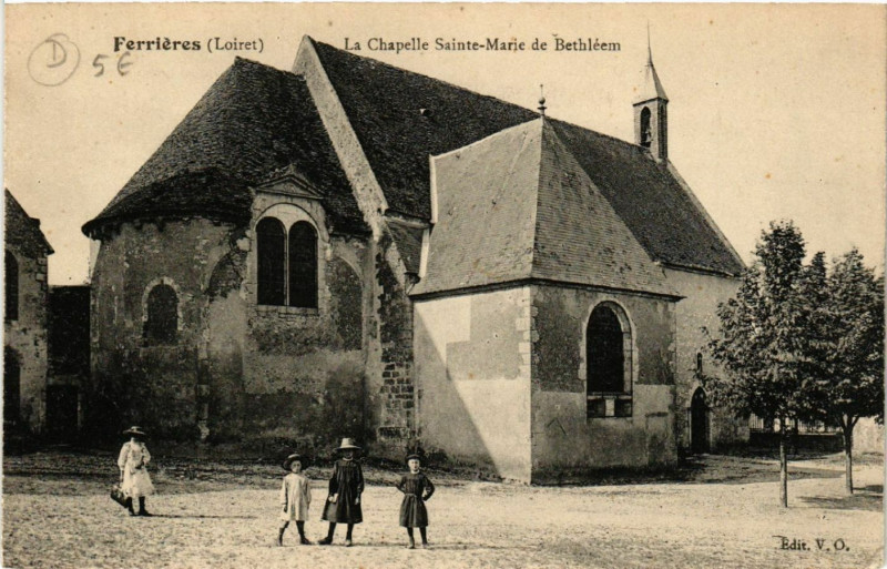 Carte postale ancienne Ferrieres-en-Gatinais - La Chapelle Sainte-Marie de Bethléem à Ferrières-en-Gâtinais