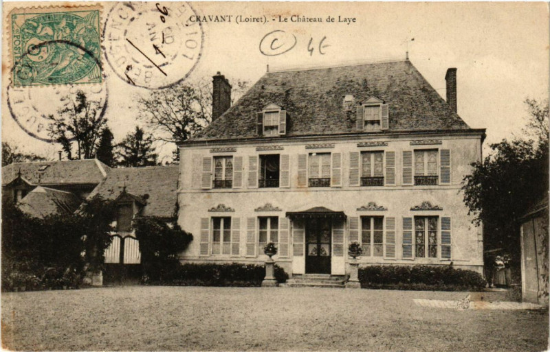 Carte postale ancienne Cravant - Le Chateau de Laye à Cravant