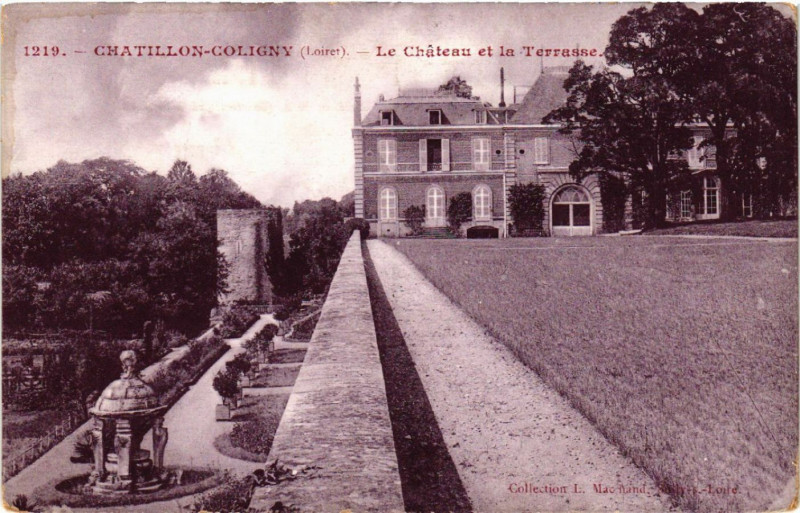 Carte postale ancienne Chatillon-Coligny - Le Chateau et la Terrasse à Châtillon-Coligny