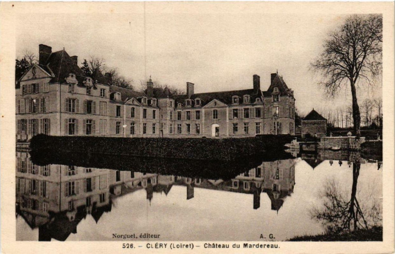 Carte postale ancienne Clery Chateau du Mardereau
