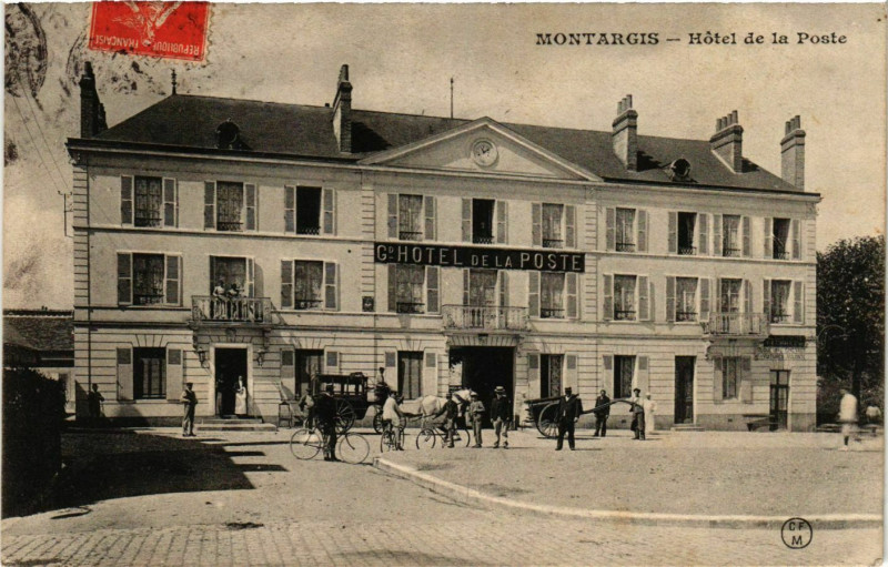 Carte postale ancienne Montargis Hotel de la Poste à Montargis