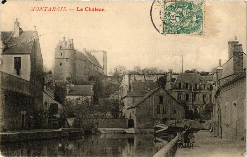Carte postale ancienne Montargis - Le Chateau à Montargis