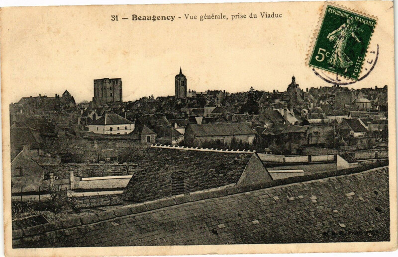 Carte postale ancienne Beaugency - Vue générale prise du Viaduc à Beaugency